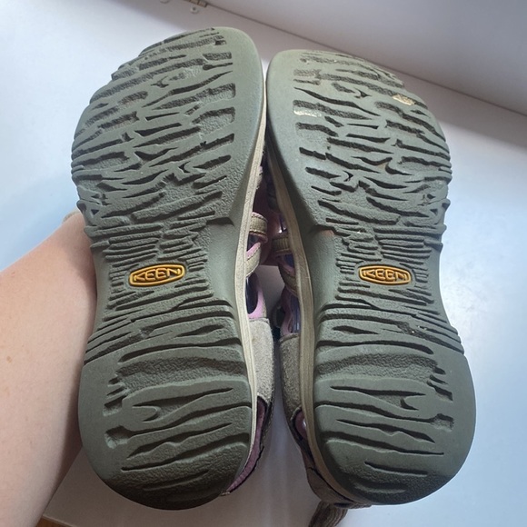 Keen Whisper Women’s Waterproof Sandals Sport Sandal Shoes Taupe and Pink Shoe - Picture 5 of 7